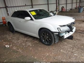  Salvage Chrysler 300