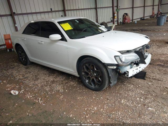  Salvage Chrysler 300