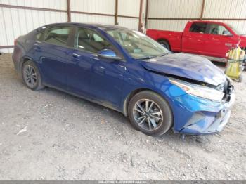  Salvage Kia Forte