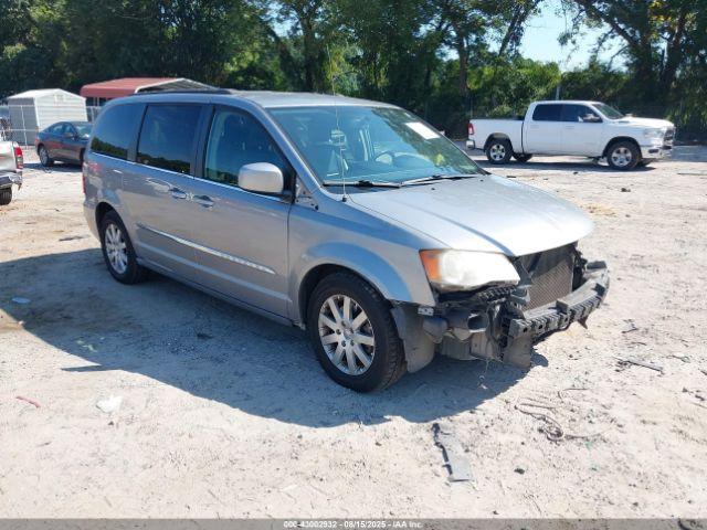  Salvage Chrysler Town & Country