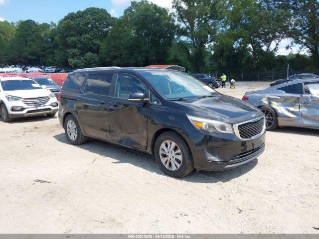  Salvage Kia Sedona
