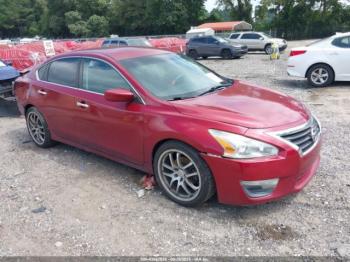  Salvage Nissan Altima