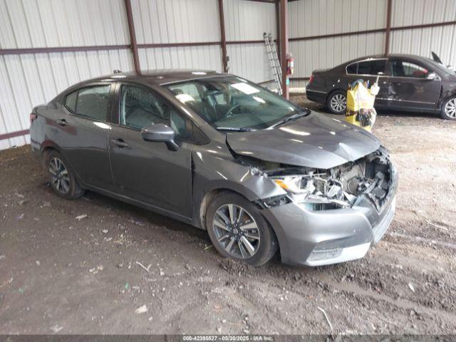  Salvage Nissan Versa