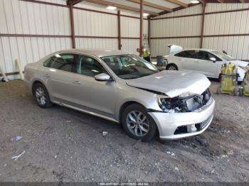  Salvage Volkswagen Passat