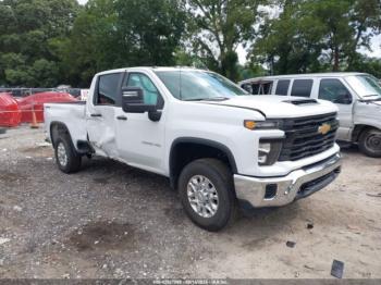  Salvage Chevrolet Silverado 3500