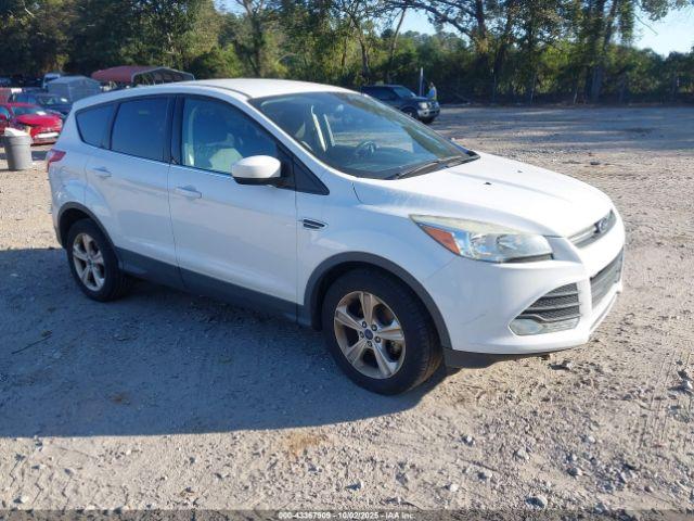  Salvage Ford Escape