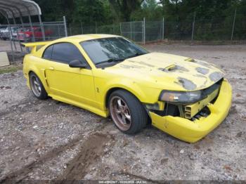  Salvage Ford Mustang