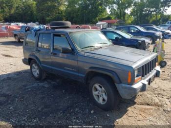  Salvage Jeep Cherokee