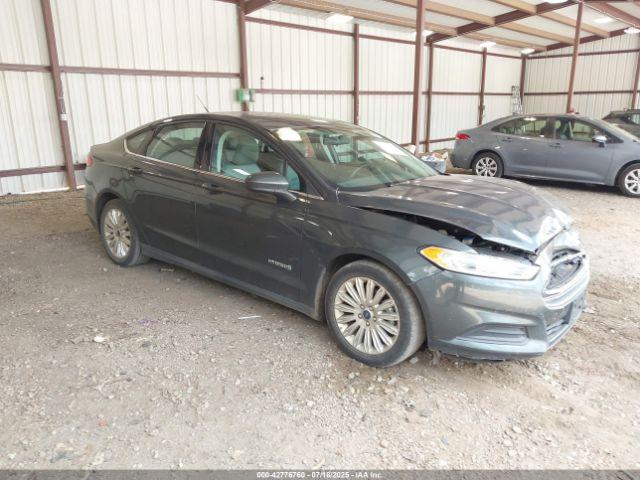 Salvage Ford Fusion