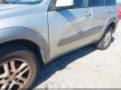 Toyota RAV4 Image 4