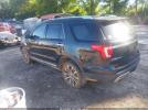 Ford Explorer Platinum Image 3