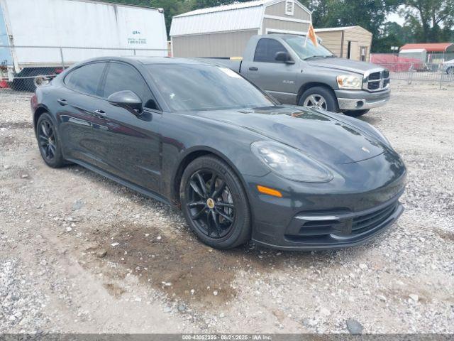  Salvage Porsche Panamera
