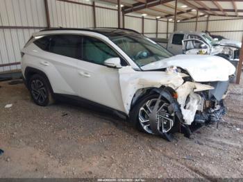  Salvage Hyundai TUCSON