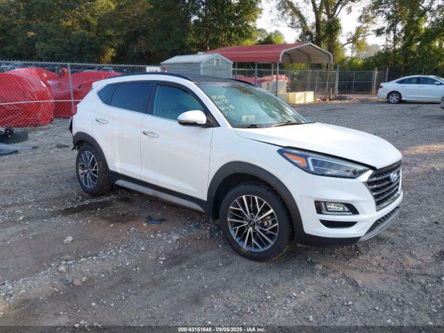  Salvage Hyundai TUCSON