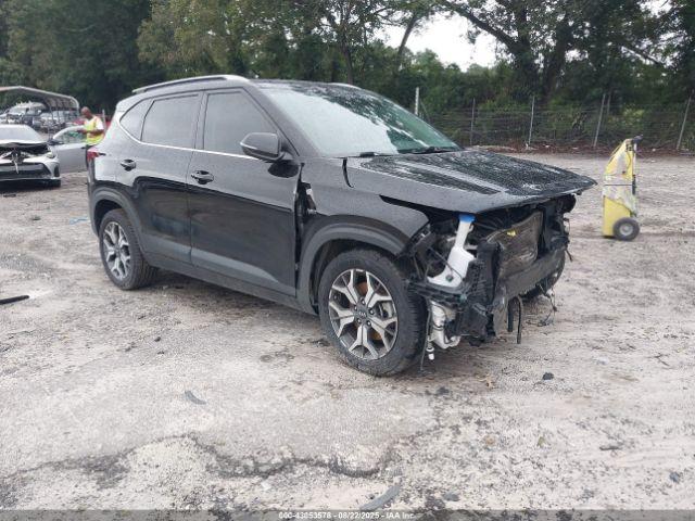  Salvage Kia Seltos