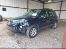 Volkswagen Tiguan S Image 4