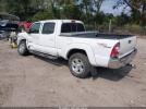 Toyota Tacoma Prerunner V6 Image 2
