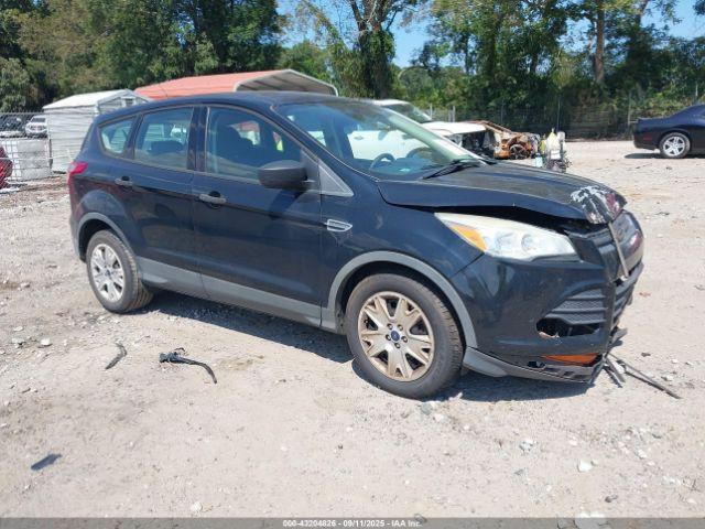  Salvage Ford Escape