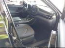 Toyota Highlander L Image 6