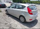Hyundai ACCENT Gs Image 2