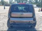 Kia Soul + Image 11