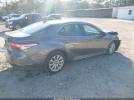Toyota Camry Le Image 12