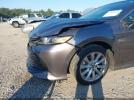 Toyota Camry Le Image 8