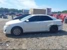 Toyota Camry Le Image 11