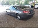 Toyota Camry Le Image 13