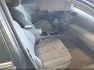 Toyota Camry Le Image 11