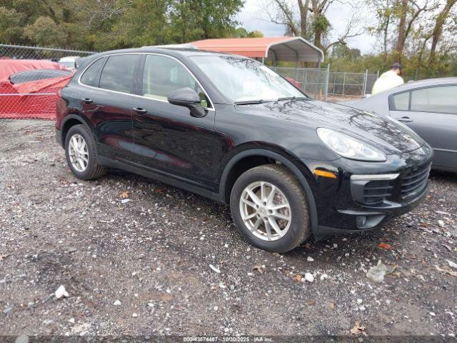  Salvage Porsche Cayenne