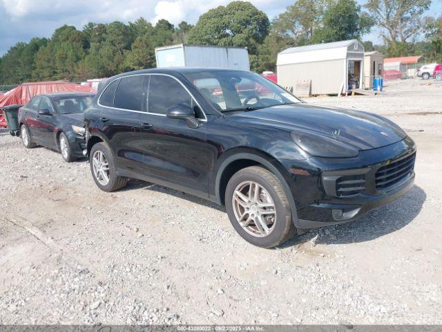  Salvage Porsche Cayenne