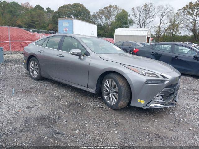  Salvage Toyota Mirai