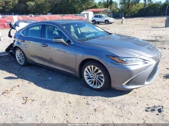  Salvage Lexus Es