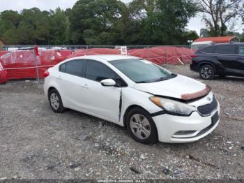  Salvage Kia Forte