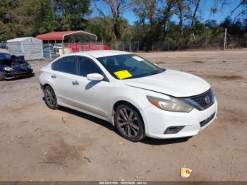  Salvage Nissan Altima