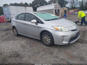  Salvage Toyota Prius