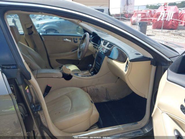 Mercedes-Benz Cls-class Image 5