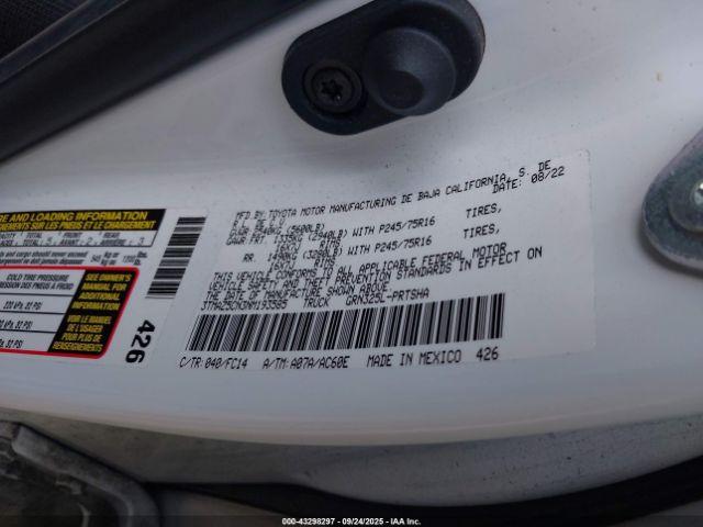 Toyota Tacoma Sr5 V6 Image 13