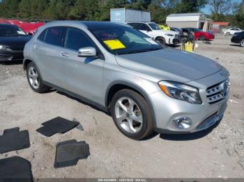  Salvage Mercedes-Benz GLA