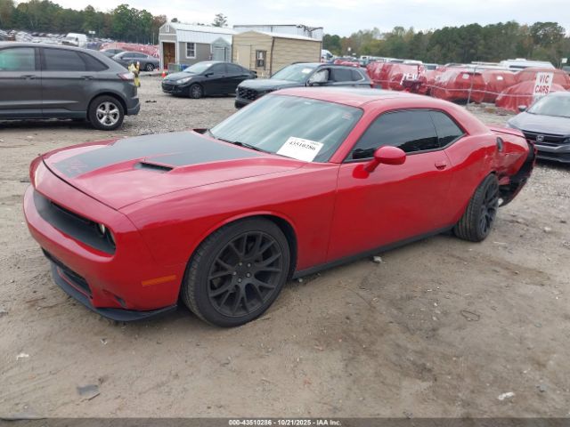 Dodge Challenger Image 2