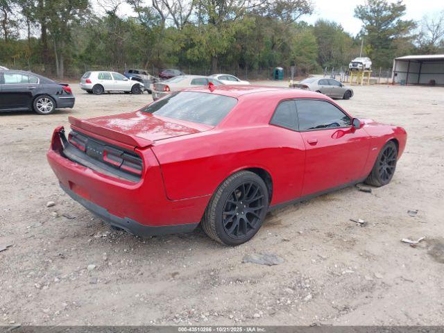Dodge Challenger Image 4