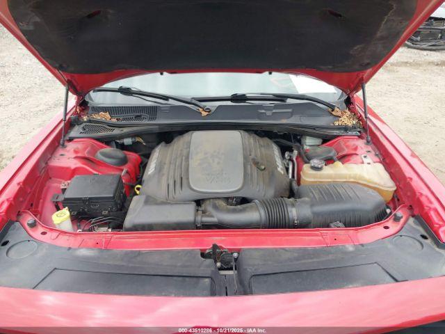 Dodge Challenger Image 11