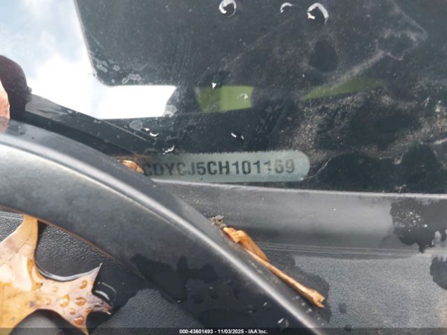 Dodge Challenger Srt8 392 Image 7