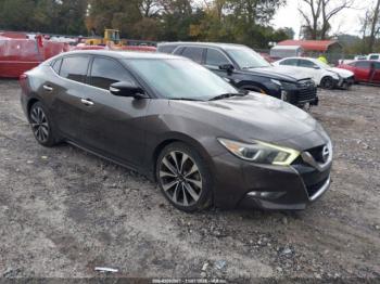  Salvage Nissan Maxima