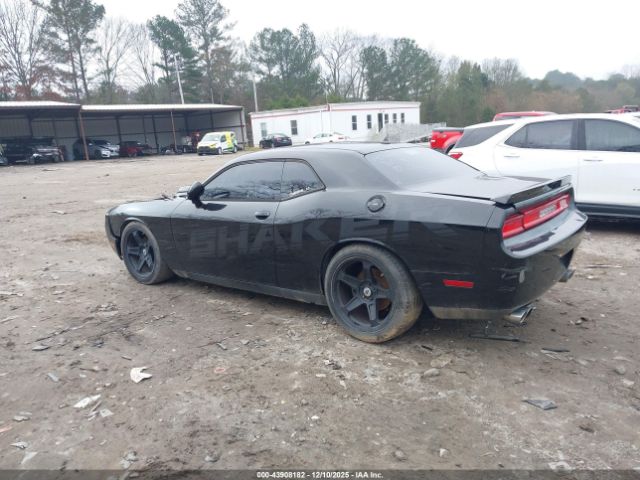 Dodge Challenger Image 3