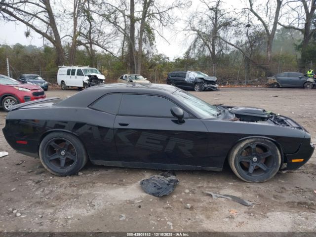 Dodge Challenger Image 17