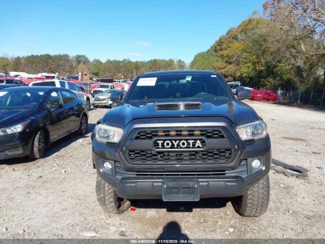 Toyota Tacoma Trd Sport Image 4