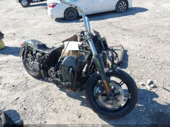  Salvage Harley-Davidson Fltrk