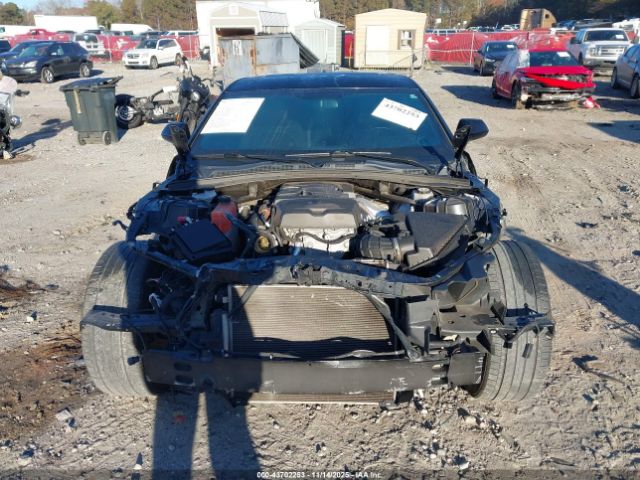 Chevrolet Camaro 1lt Image 2